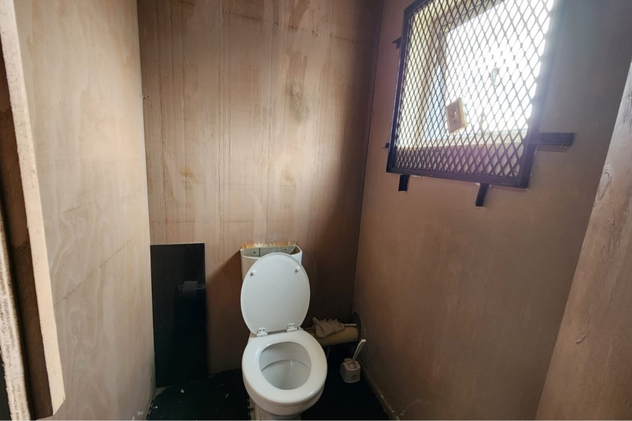 To Let commercial Property for Rent in Parklands Western Cape